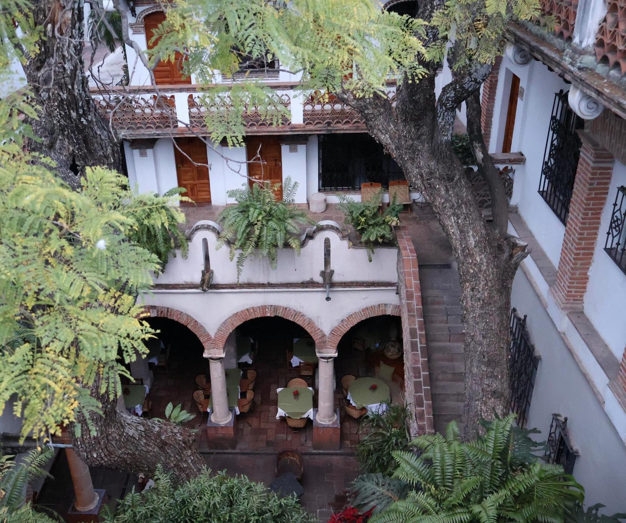 Hotel Los Arcos Taxco Extérieur photo